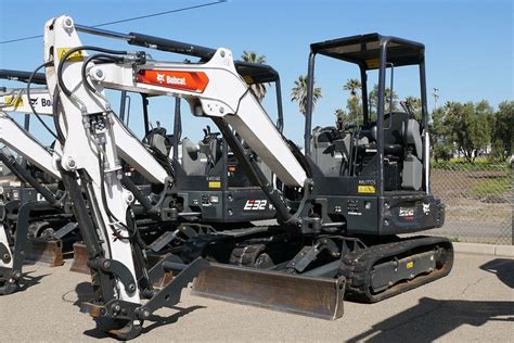 e32 r2-series bobcat compact excavator|bobcat e32 mini excavator.